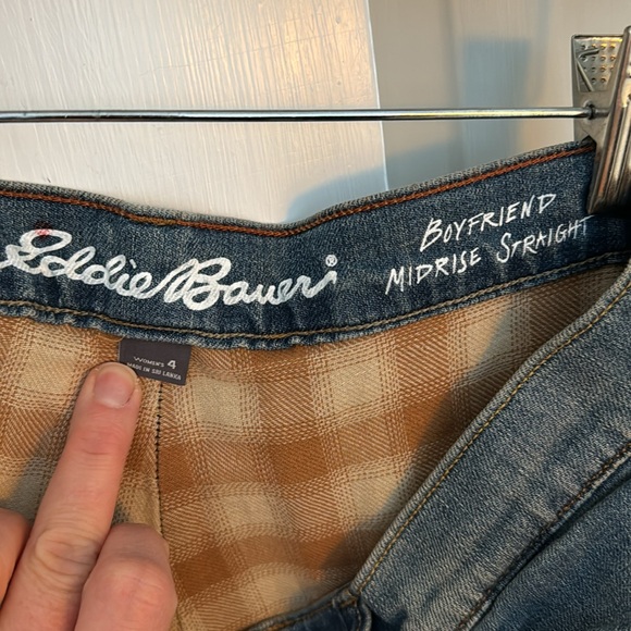 Women’s Eddie Bauer flannel lined jeans. Size 4. NWT - Picture 4 of 6